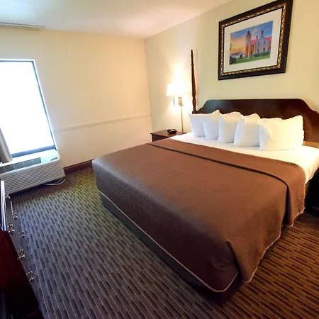 Bayside Hotel Of Mackinac-3