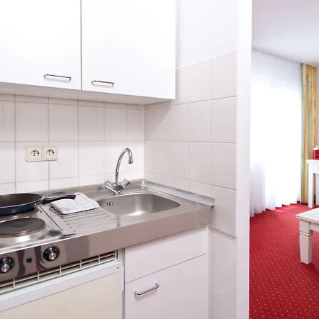 Hotel Newton Karlsruhe-3