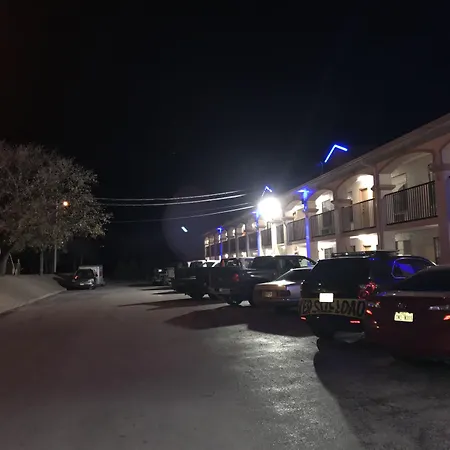 Americas Best Value Inn Bowie-2