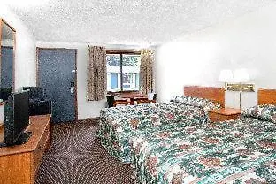 Knights Inn Pittston-3