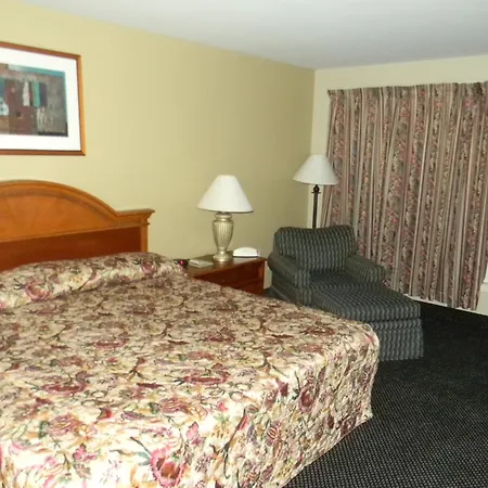 Lakeview Inn Centralia-2