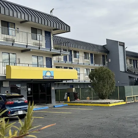 Days Inn By Wyndham El Paso I-10 East-2