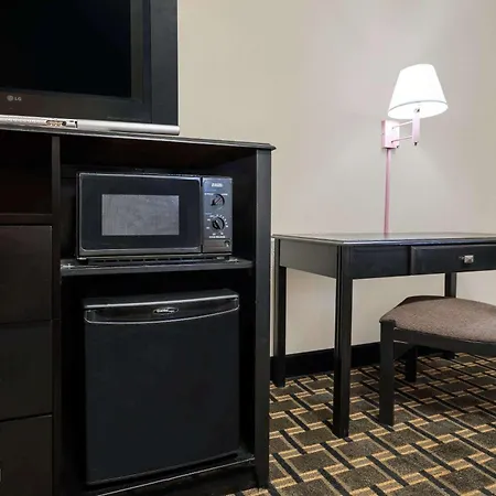 Super 8 By Wyndham Lithonia-3