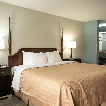 Knights Inn Mount Airy-3