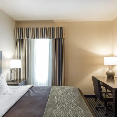 Quality Inn Tulsa-Downtown West-3