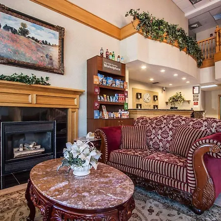 Comfort Suites Clackamas-2