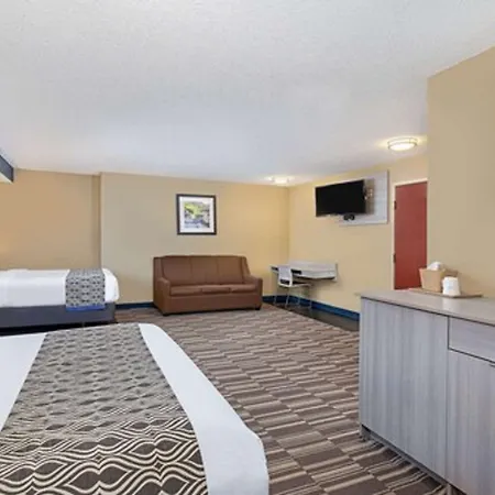 Microtel Inn & Suites By Wyndham Dry Ridge-3