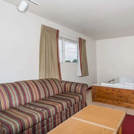 Super 8 By Wyndham Fruita-2