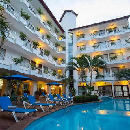 Los Arcos Suites-3