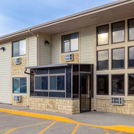 Super 8 By Wyndham Livingston Yellowstone-3