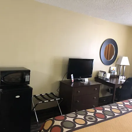 Super 8 By Wyndham Natchitoches-3