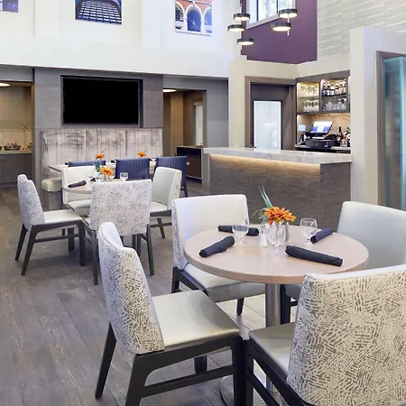 Doubletree By Hilton Atlanta Alpharetta-Windward-2