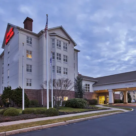 Hampton Inn & Suites Providence-Warwick Airport-2