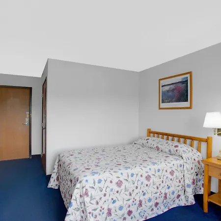 Super 8 By Wyndham Lake George/Warrensburg Area-3