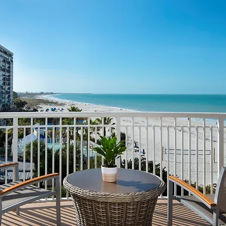 Beach House Suites By The Don Cesar-2