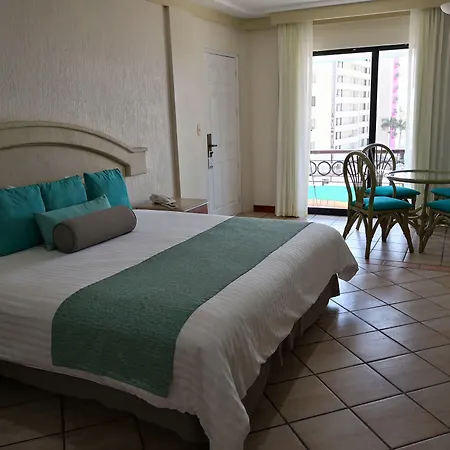 Hotel Playa Marina-3