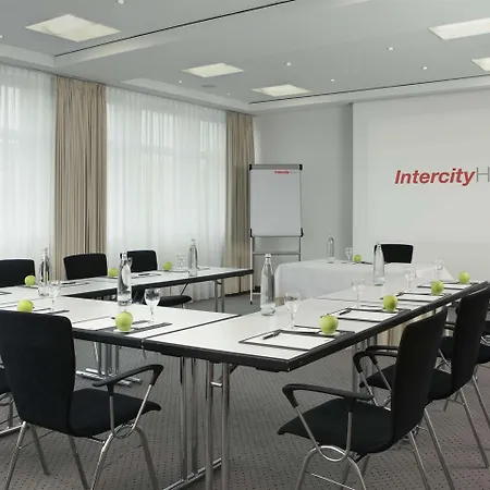 Intercityhotel Berlin Ostbahnhof-2