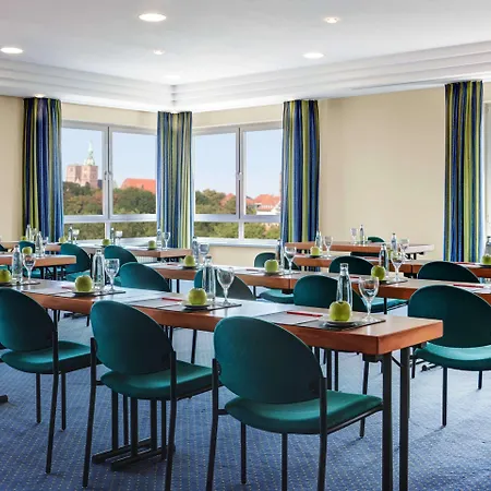 Intercityhotel Stralsund-2