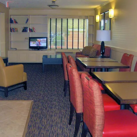 Extended Stay America Suites - Atlanta - Marietta - Powers Ferry Rd-3