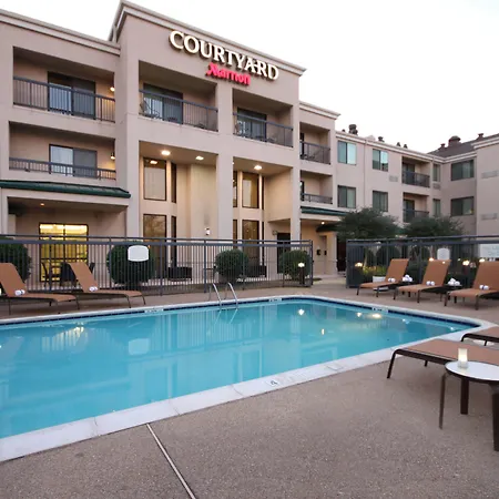 Courtyard By Marriott Dallas Lewisville-3