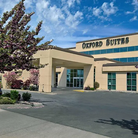 Oxford Suites Yakima-3