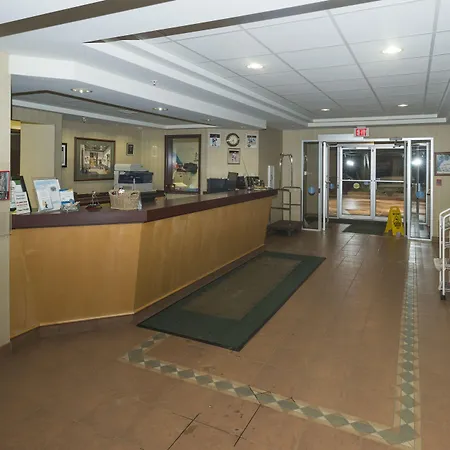 Days Inn By Wyndham Whitecourt-2