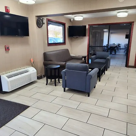 Quality Inn Middleburg Heights Near Cleveland Airport-3