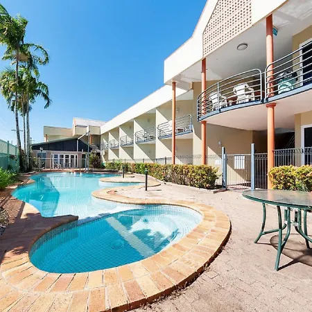 Tropical Queenslander-3