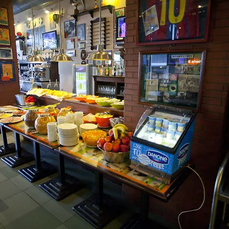 Hotel Subur-3