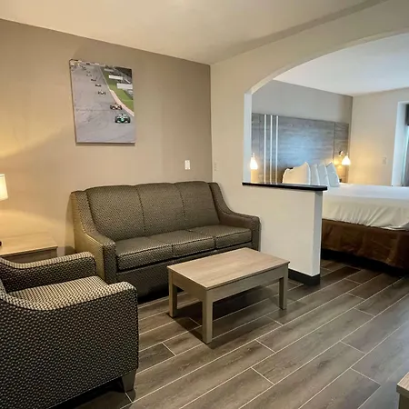 Best Western Roanoke Inn & Suites-2
