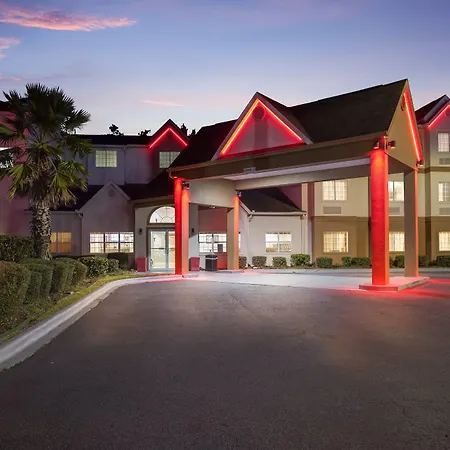 Red Roof Inn Plus+ & Suites Savannah - I-95-3