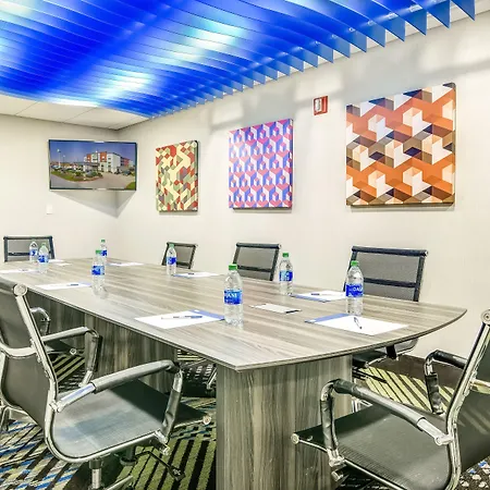 Holiday Inn Express & Suites Longview North By Ihg-2
