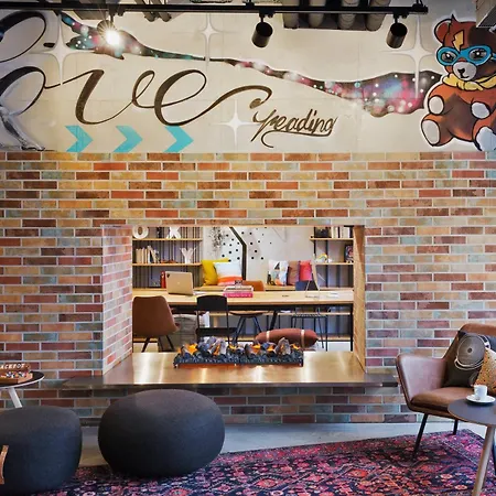 MOXY Berlin Humboldthain Park-3