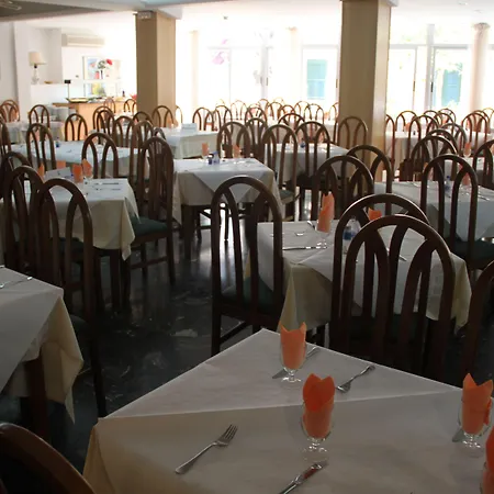 Hotel Amic Gala-3