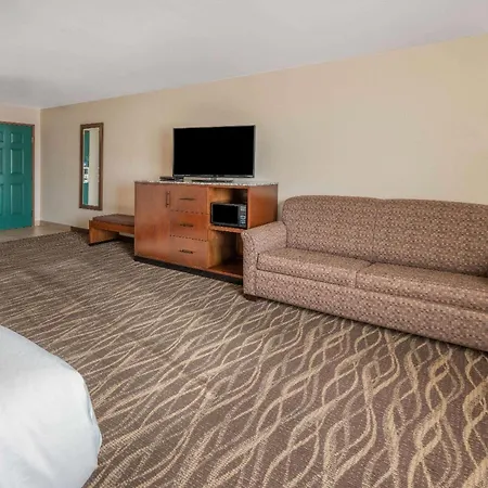 La Quinta By Wyndham Belgrade - Bozeman Airport-3