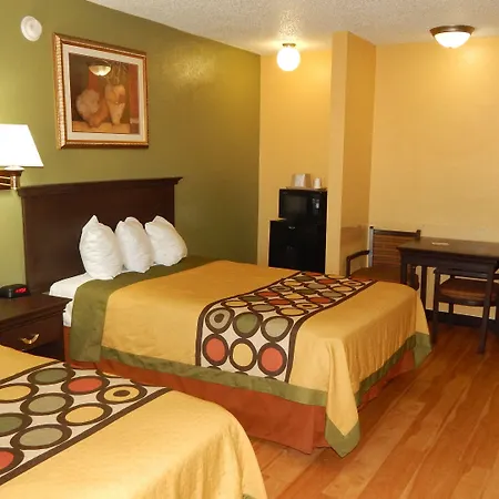 Super 8 By Wyndham Amarillo Central Tx-3