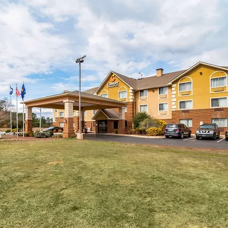 Comfort Inn & Suites South Hill I-85-2