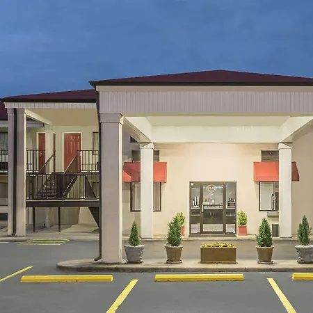 Super 8 By Wyndham Bryant Little Rock Area-3