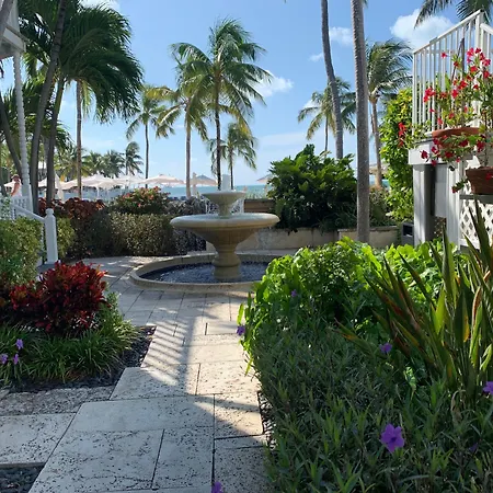 Southernmost Hotel-2