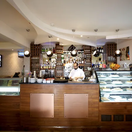 King Solomon Hotel- Golders Green-2