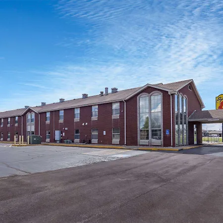 Super 8 By Wyndham Nixa/Springfield Area-2