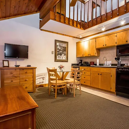 Kandahar Lodge At Whitefish Mountain Resort-3