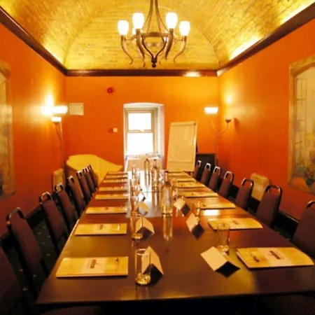 Garrison Hotel-3