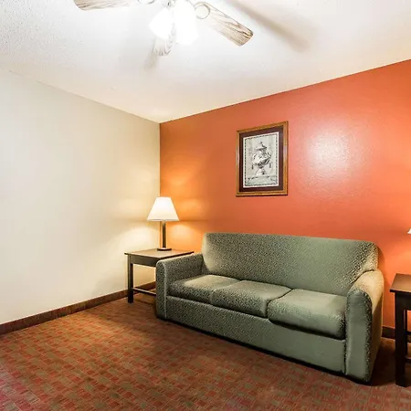 Quality Inn & Suites-2