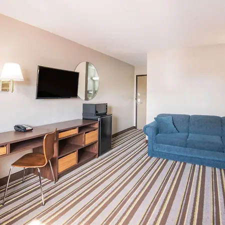 Super 8 By Wyndham Nevada-2