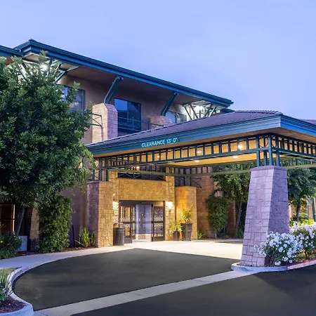 Hampton Inn & Suites Agoura Hills-2