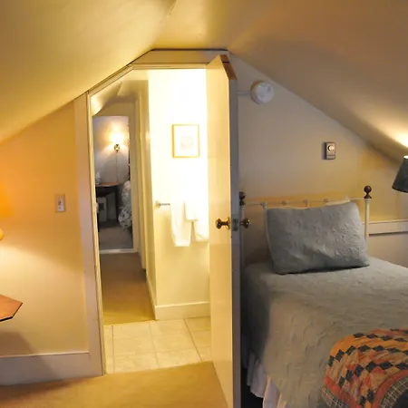 Strong House Inn-2