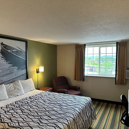 Super 8 By Wyndham Winona Mn-3