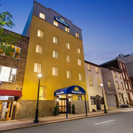 Days Inn By Wyndham Philadelphia Convention Center-2