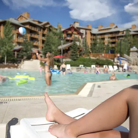 Panorama Mountain Resort - Ski Tip / Tamarack Condos-3